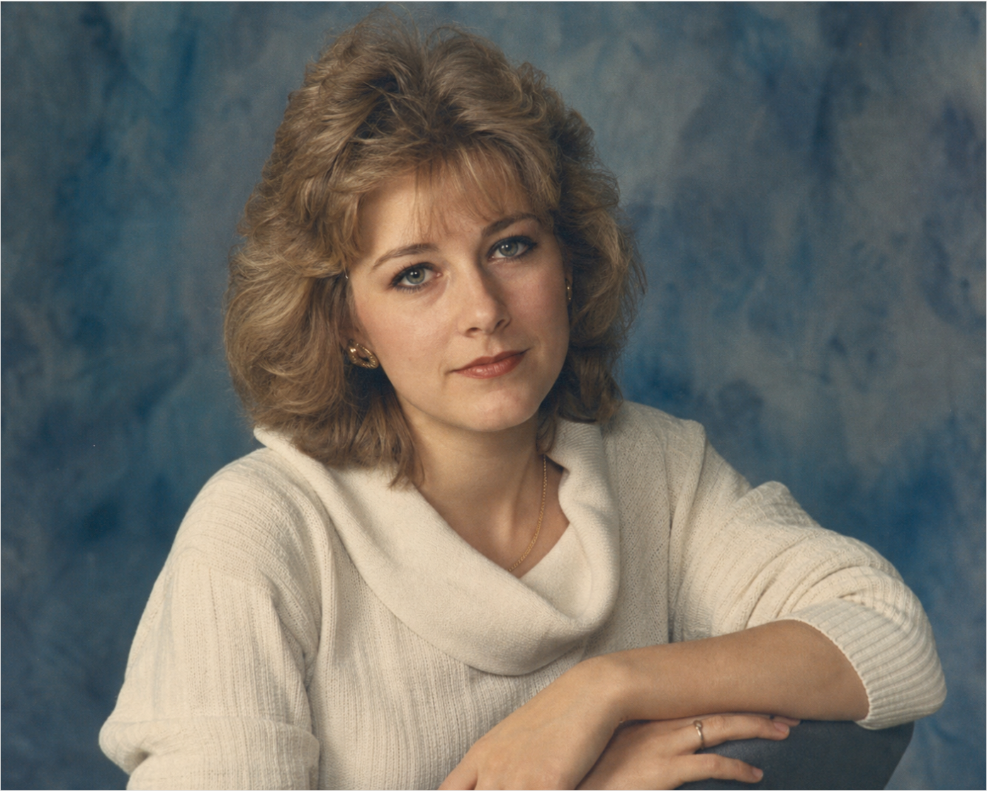 1980s Studio Portrait Prompt.webp